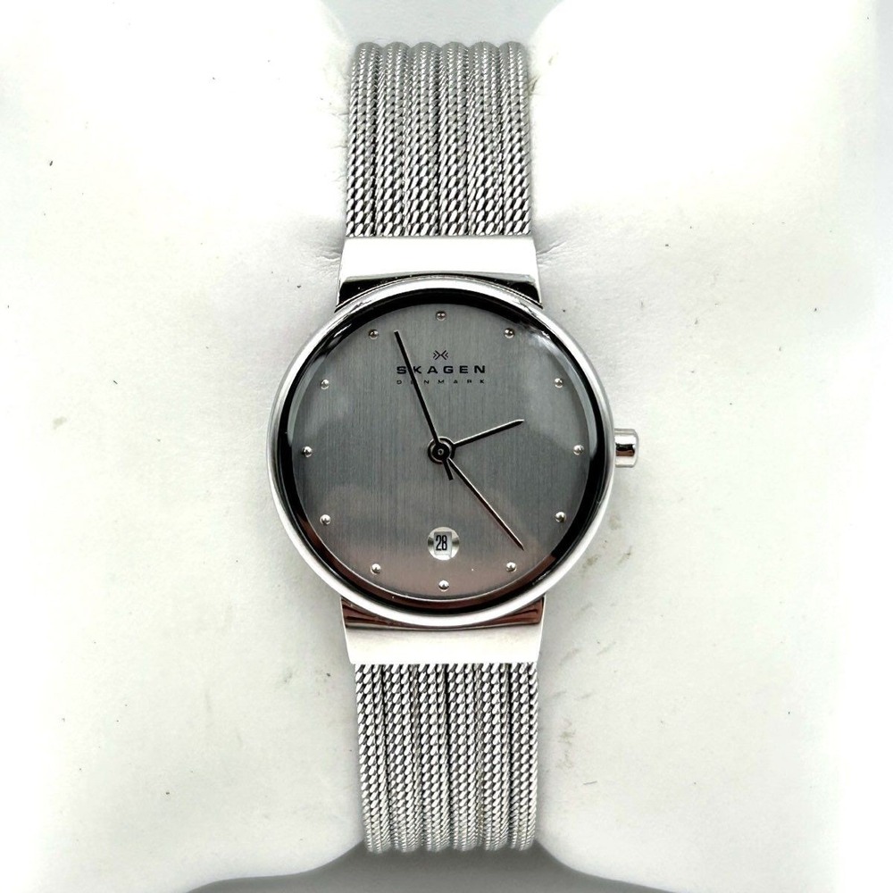 Skagen Women's 355SSS1 Silver Stainless Steel Mesh Band Date Watch 26mm